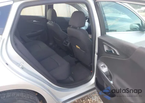 2019 Chevrolet Malibu Lt z USA, uszkodzony, nr VIN 1G1ZD5ST1KF157738